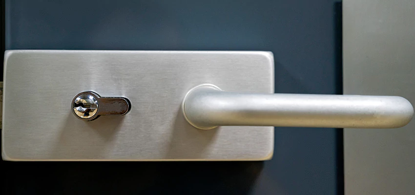 Change Patio Door Locks in Commerce, California